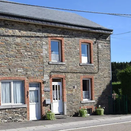 Cozy Holiday Home Near The Forest In Bovigny Holiday home *